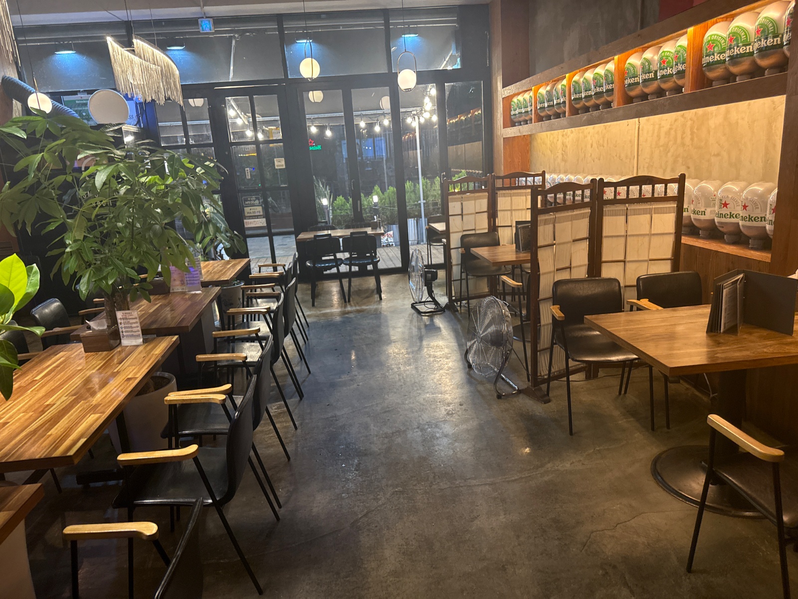 ** 아르바이트 구합니다 공고 썸네일