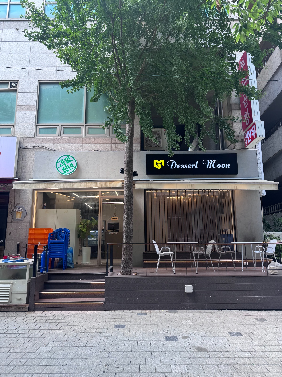 디저트카페  새벽 파트 타임 알바 구해요 공고 썸네일
