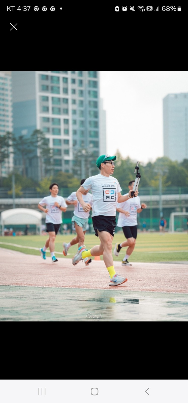 스포츠 브랜드 커뮤니티 오퍼레이터(사무 행정) 공고 썸네일