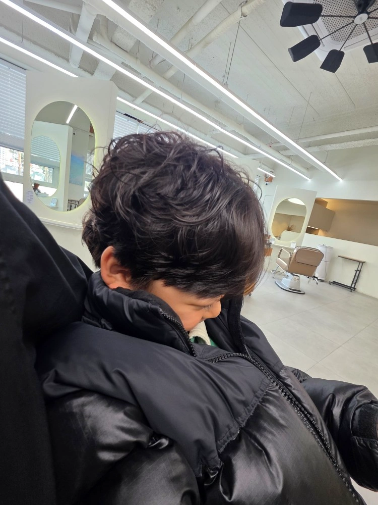 맨즈헤어 모델작업 받으실분~? 머리받고 가세요
