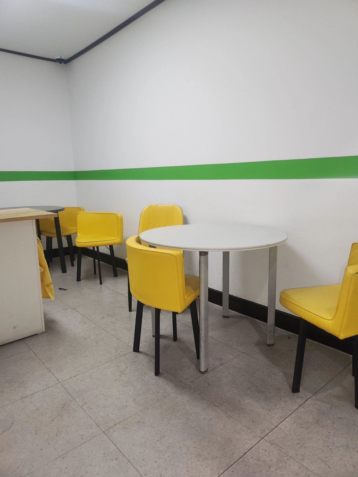 편의점 간편식품 제조 12만원 (문막출근)