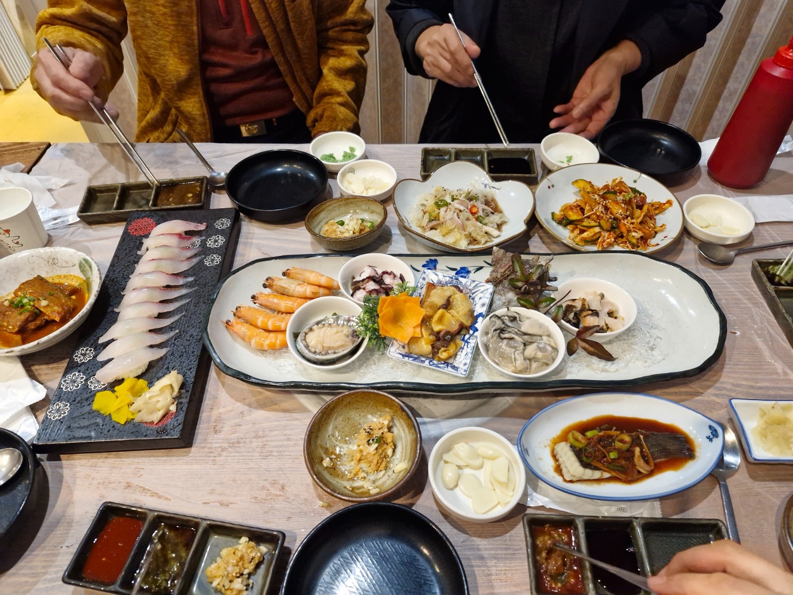 횟집입니다 함께하실 오후시간 실장님 모십니다 공고 썸네일