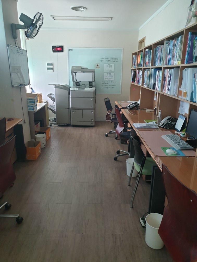 초중 영어선생님(중3까지 소규모) 공고 썸네일