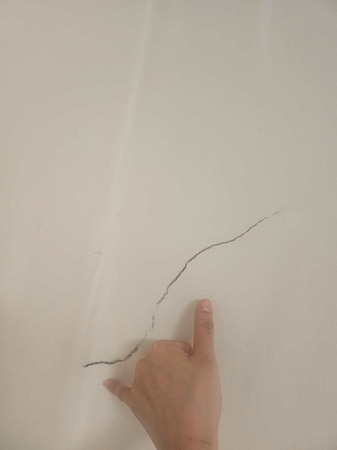 부분 도배 해주실분! 색도모르겠고, 준비물없습니다