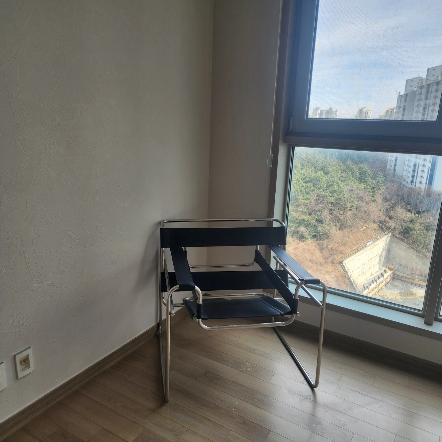 내일 트럭 짐 옮겨주실분 (남천동)