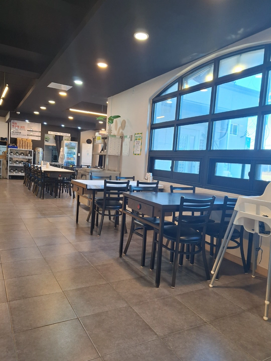서빙/테이블 치우기