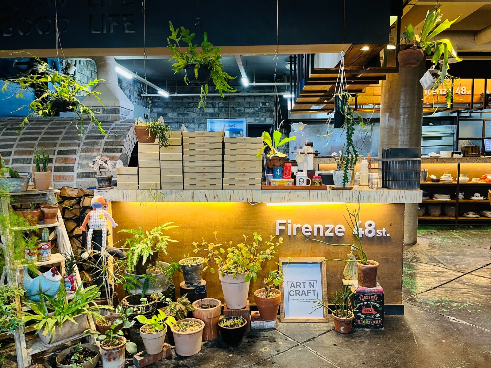 대방동 피렌체48번가 홀서빙알바 평일오후/주말오후 모집 공고 썸네일