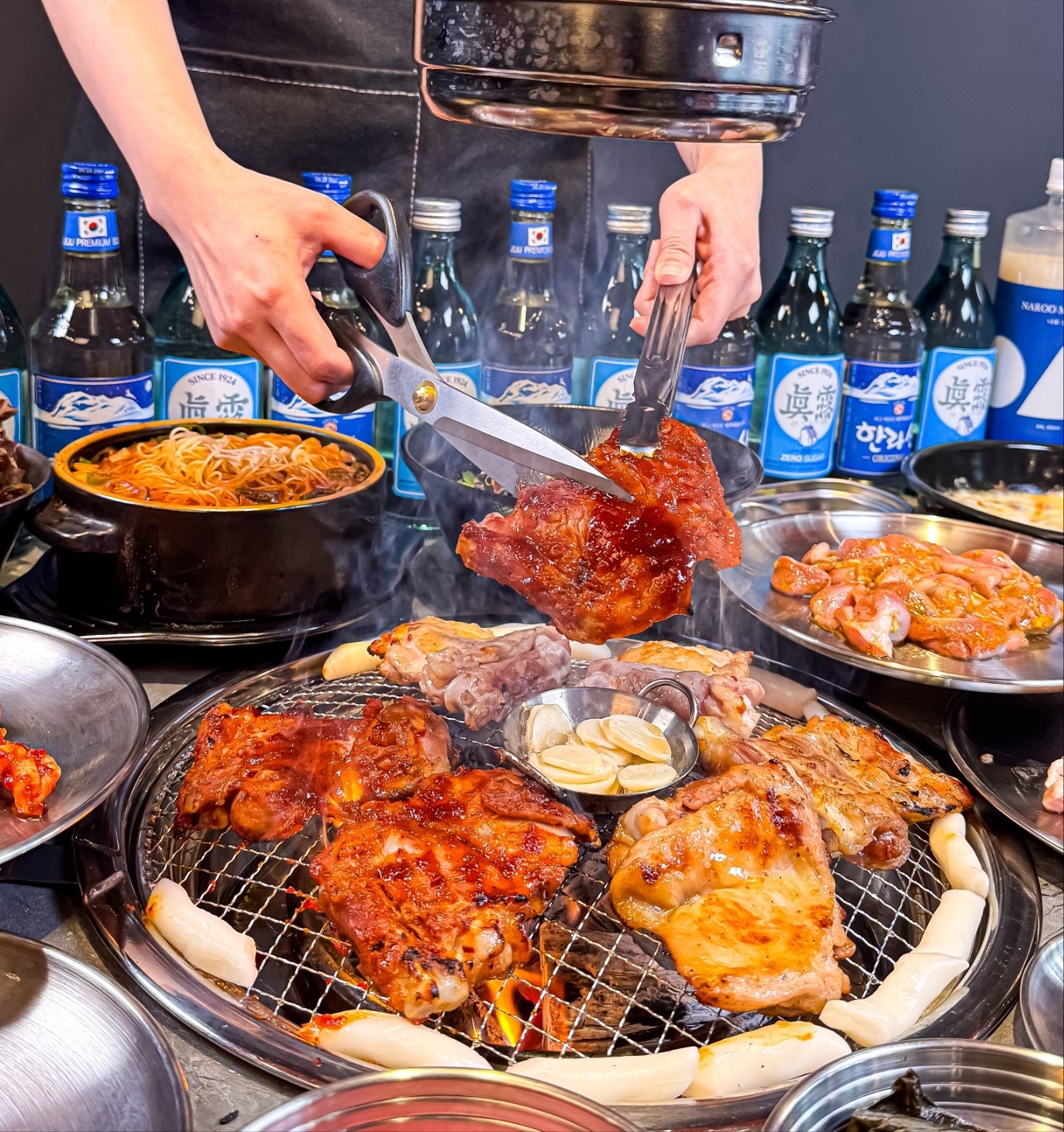 홀서빙 & 주방보조설거지 함께일하실분 구합니다 공고 썸네일