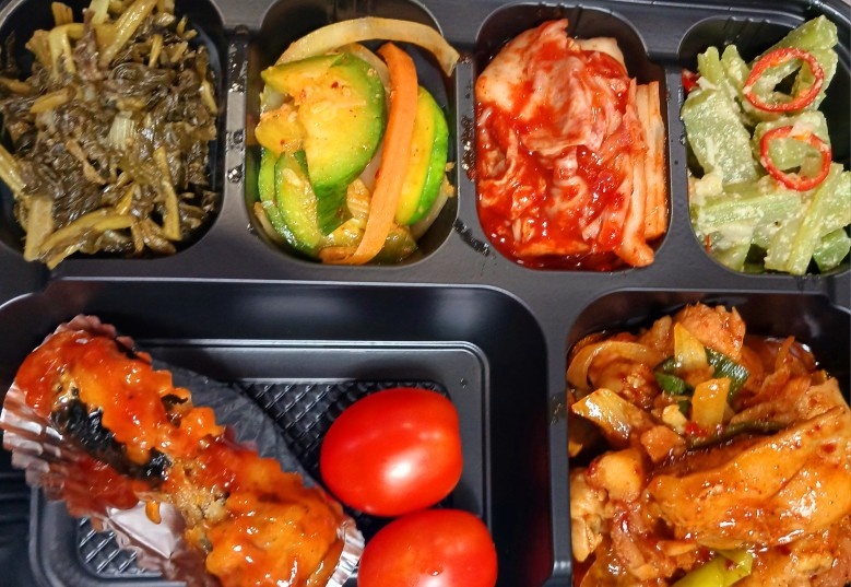 주방보조 밎 조리사 공고 썸네일
