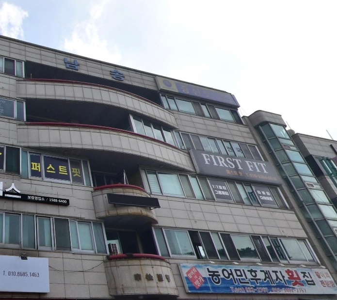[주1회/월20만] 사무실 고청청소 해주실분 모집합니다 공고 썸네일