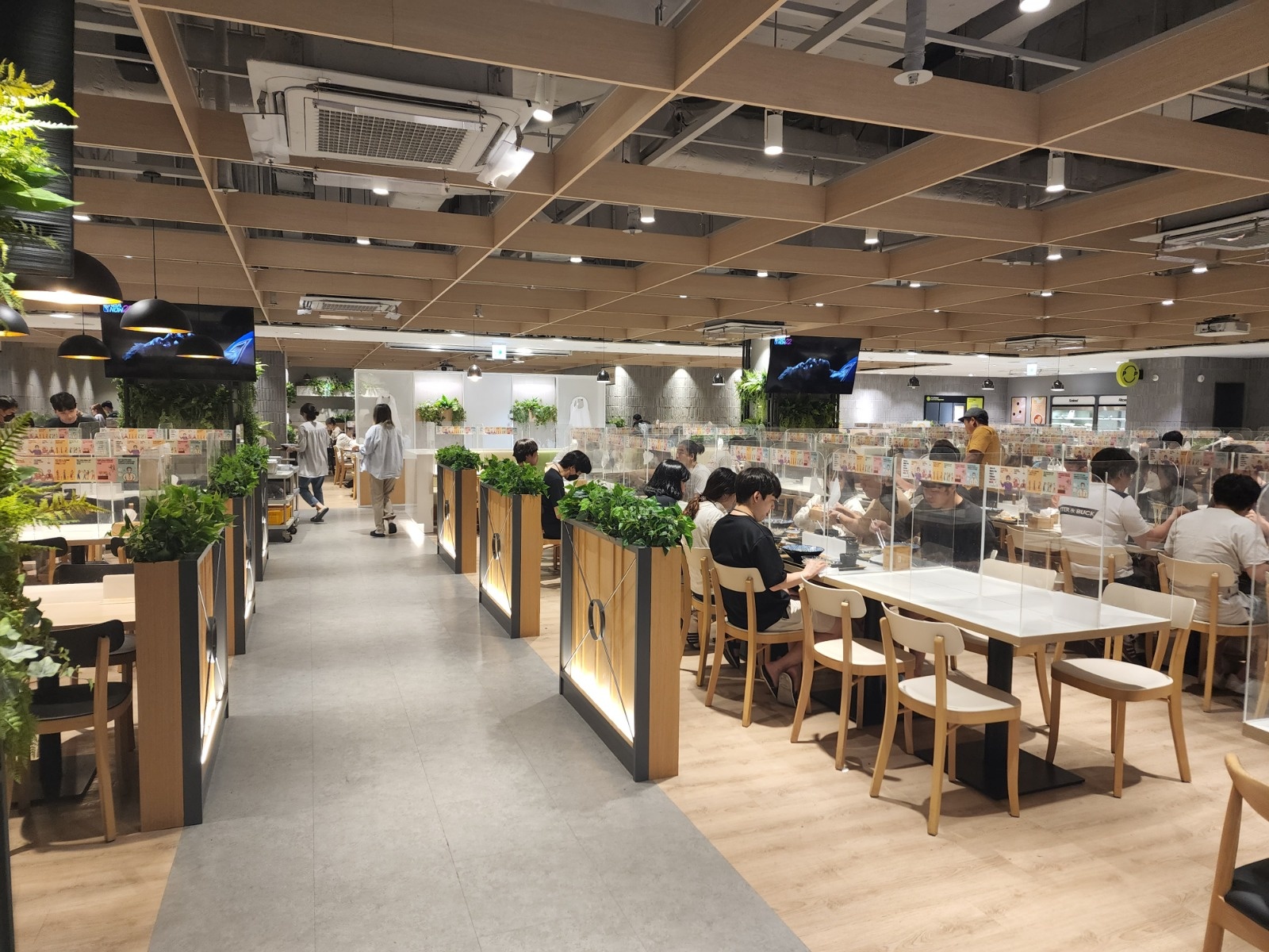 [월-목 오전] 컴투스 직원식당 주방보조 모집 공고 썸네일