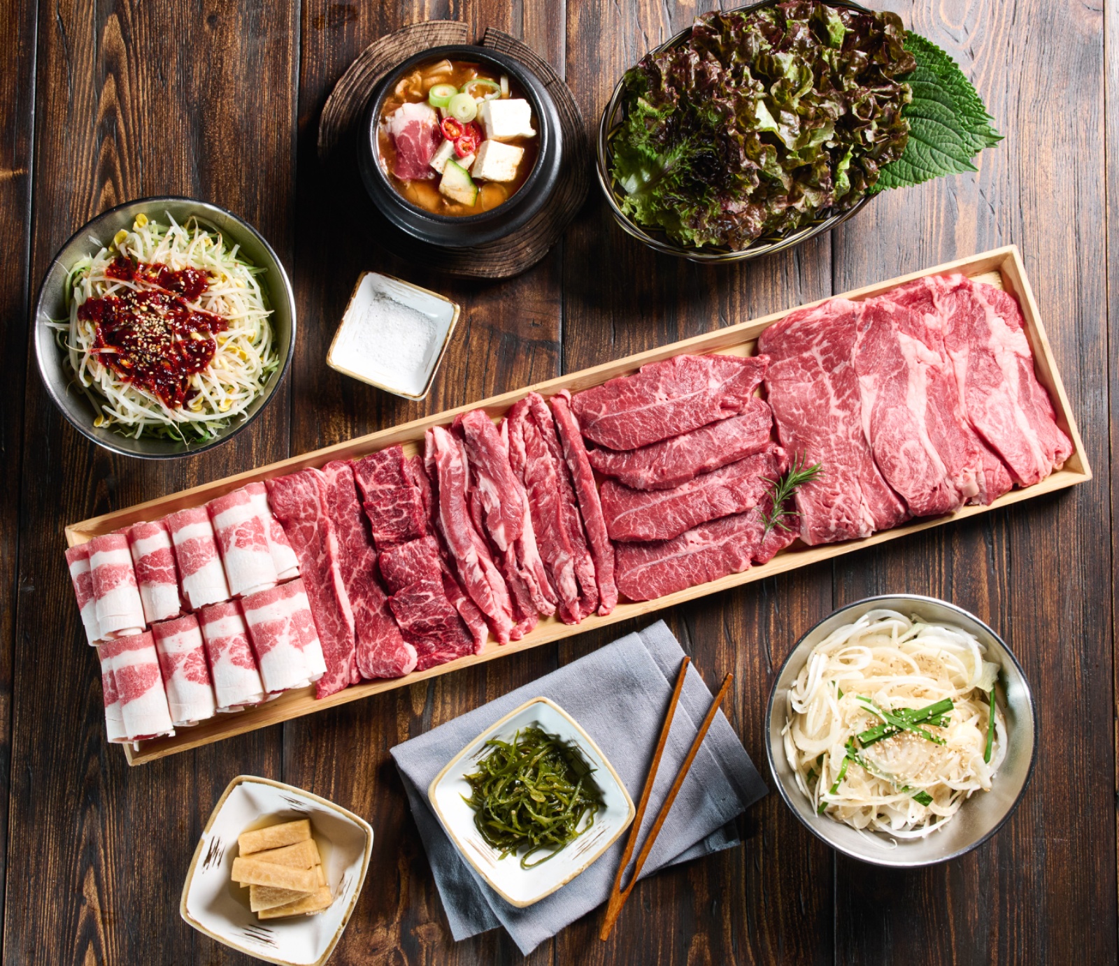 꽃담우 정육식당[본점]홀서빙 공고 썸네일