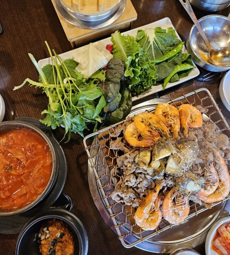 홀 알바구합니다 공고 썸네일