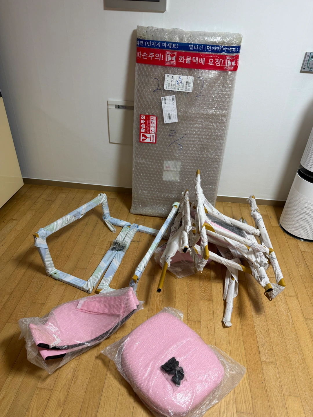 책상 설치도와주실분