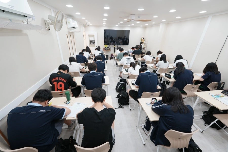 학원 업무보조쌤 (워드,복사,시험감독) 2분 모십니다