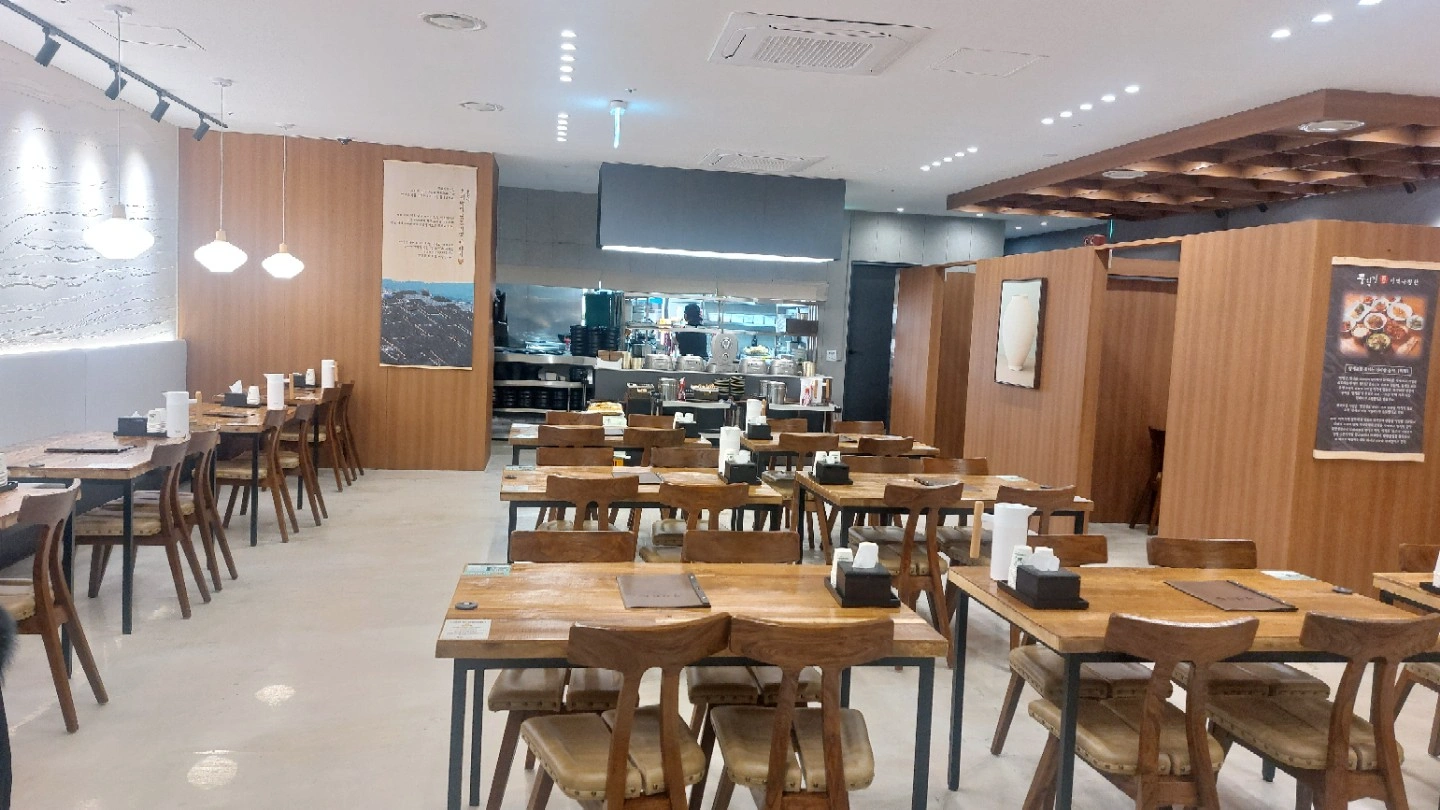 홀직원,홀파트,주방정직원 구합니다
