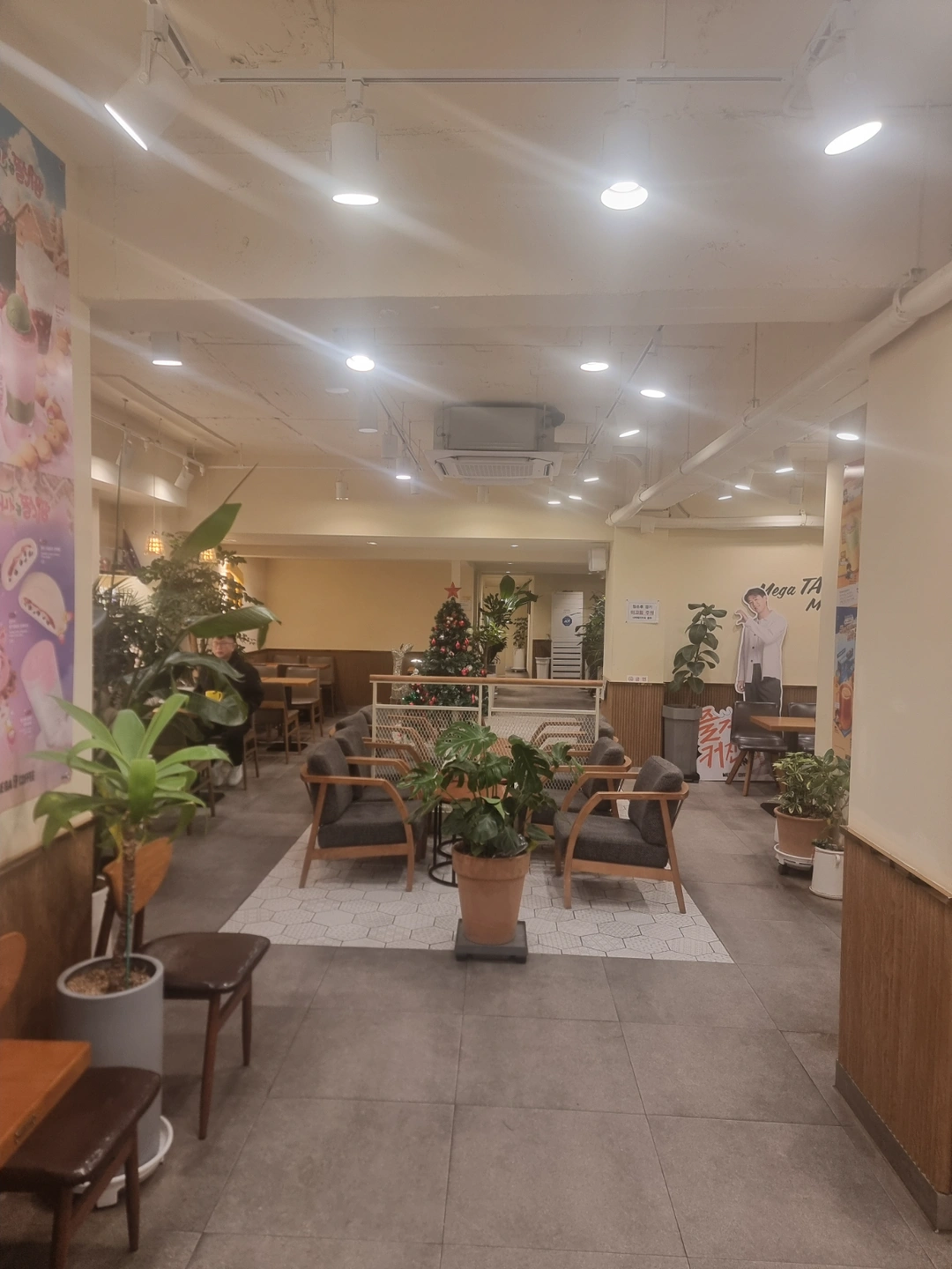 아르바이트 직원 구인