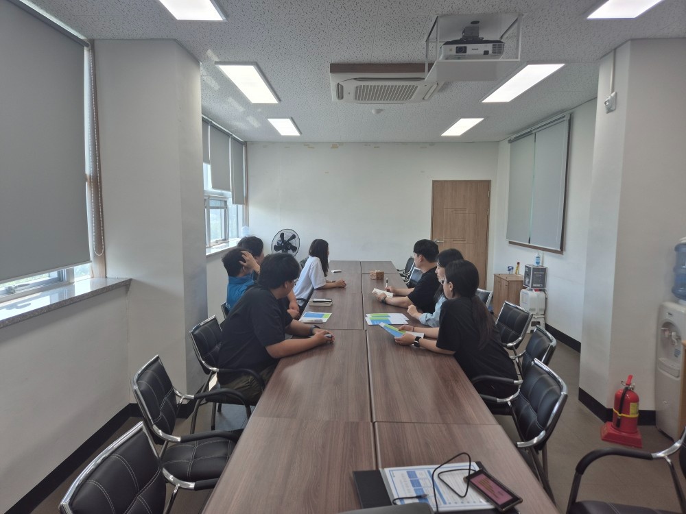 브리퍼 금융상품 홍보설명회 진행자 공고 썸네일