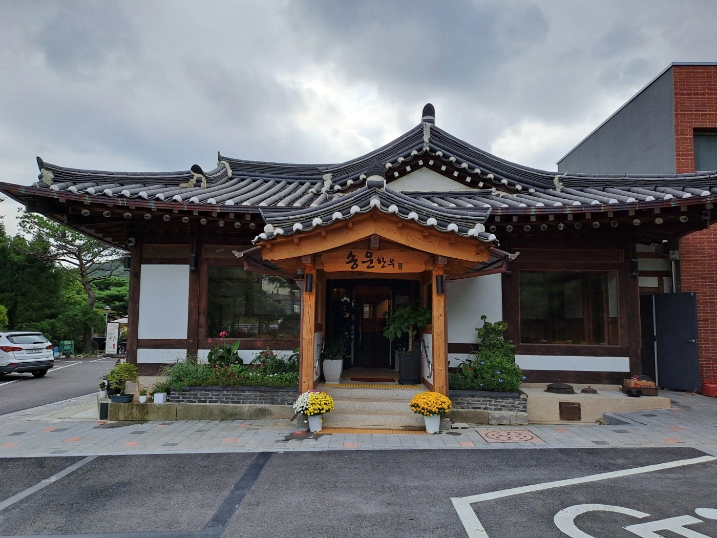 송운한우 주말 홀서빙 알바구인(금~일)