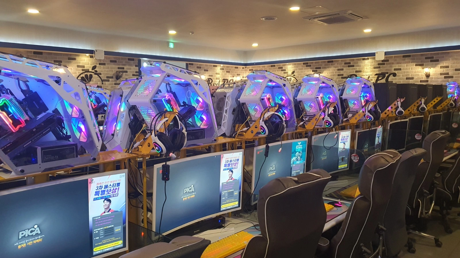 삼산동 the RED PC 주말마감 알바구합니다~^^
