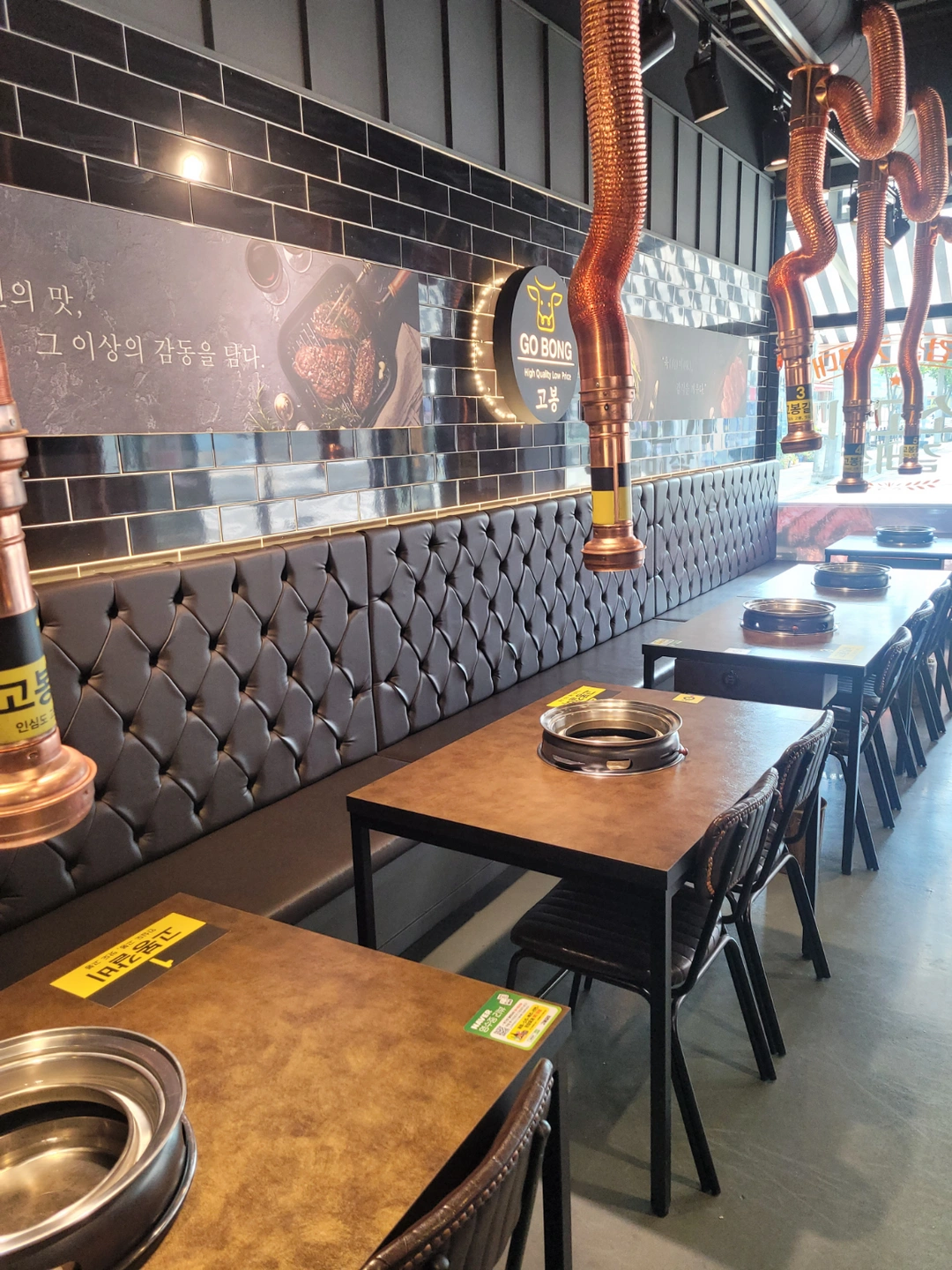 홀서빙 ..주방보조 구합니다