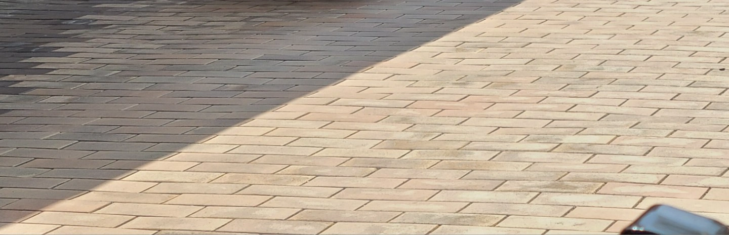 보도블럭 작업 경력자 구합니다