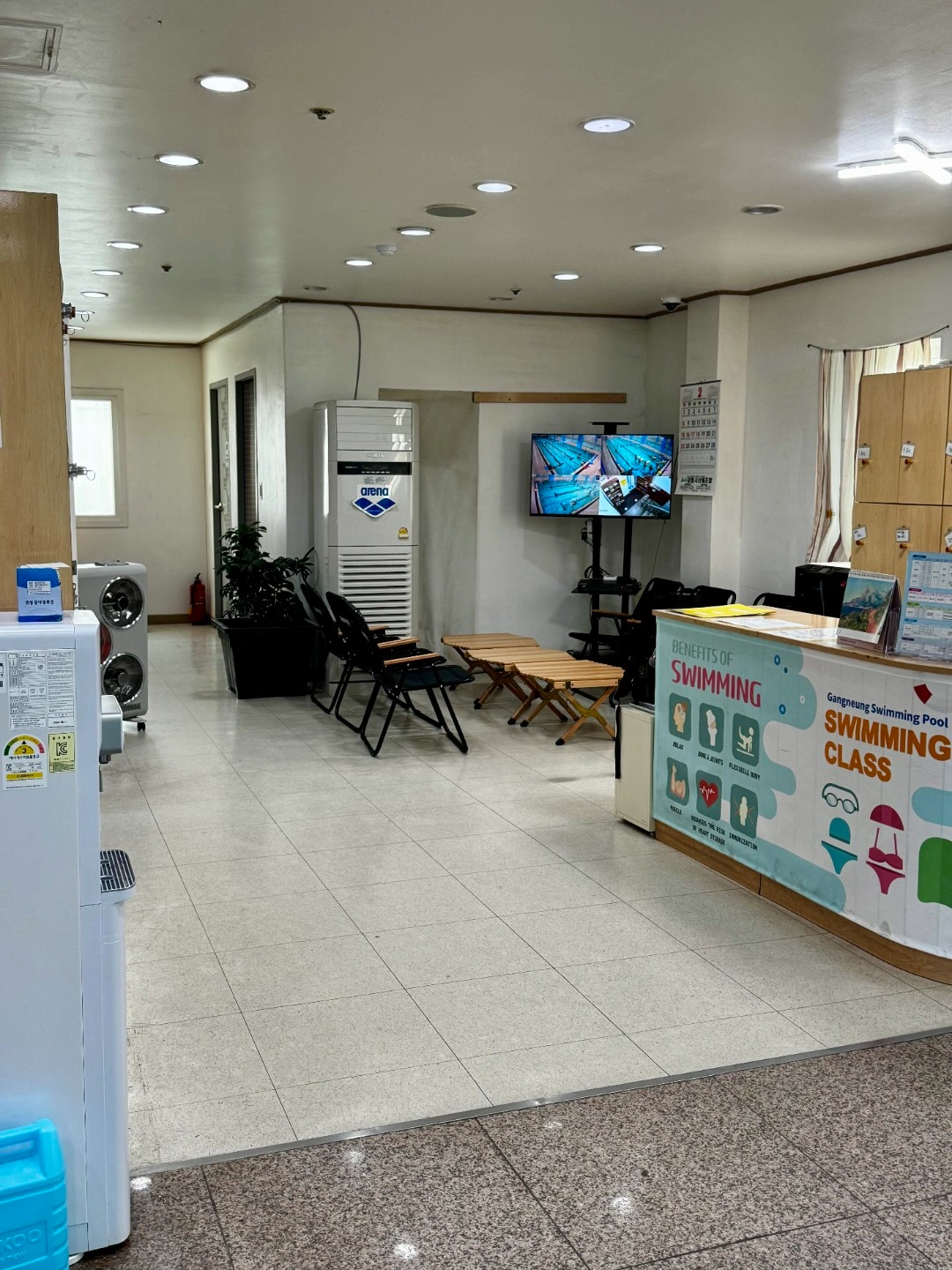 강릉수영장 오전조 여샤워장 및 탈의실 청소구해요