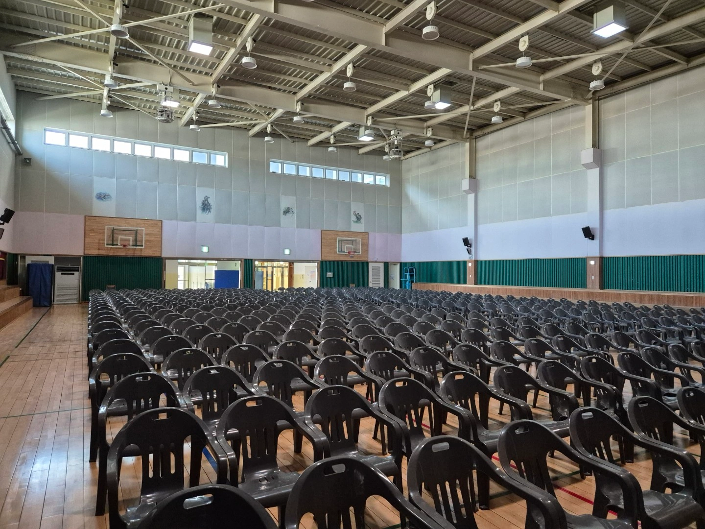 한국전통문화고등학교 행사설치보조 알바 구합니다.