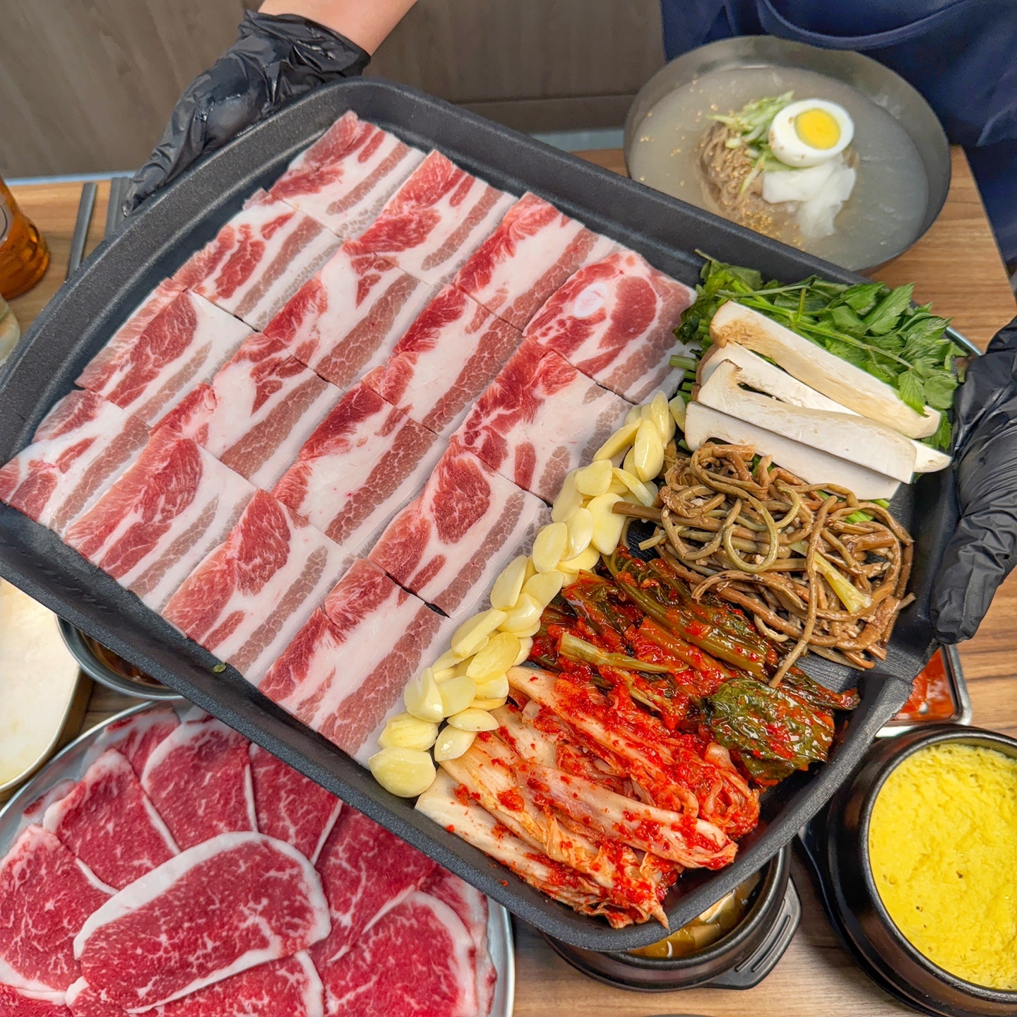 서빙 홀 및 설거지 구합니다!! 공고 썸네일