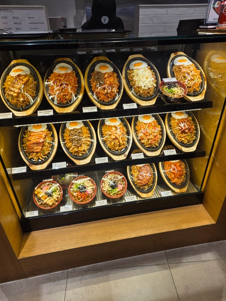 롯데백화점 안산점 푸드코트 주말 파트모집합니다