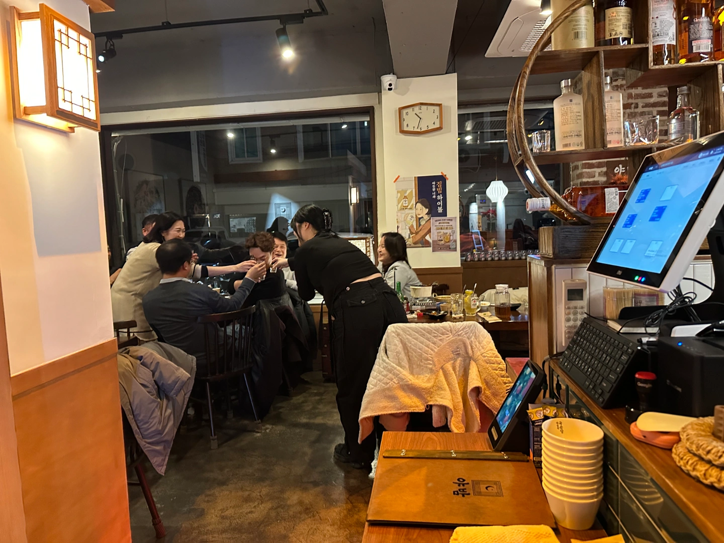 정발산동 한식주점 26,27일 단기 서빙알바모집!