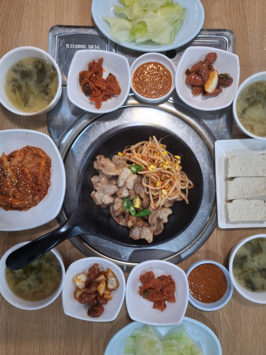 허당맛선생(오전11시30분-2시30분)홀서빙및정리