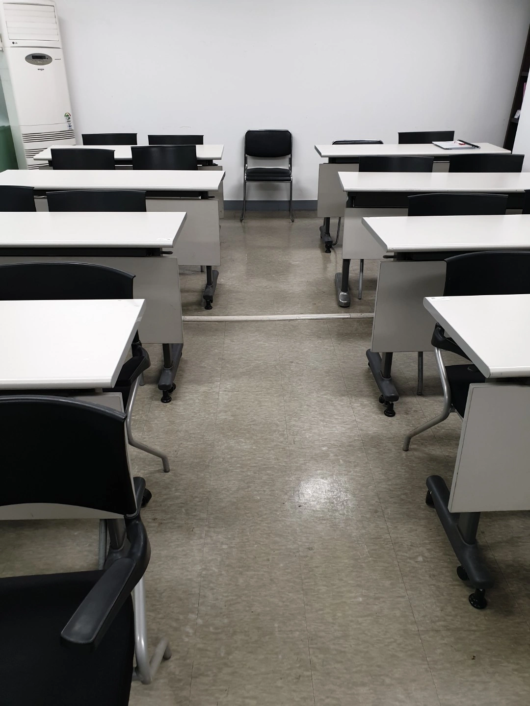 <구인> 우편, 사무, 고객관리 담당자 모집