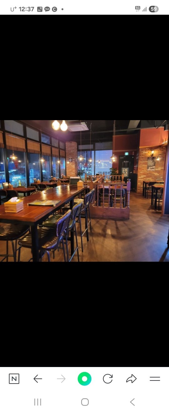 크라운호프 서빙알바 공고 썸네일