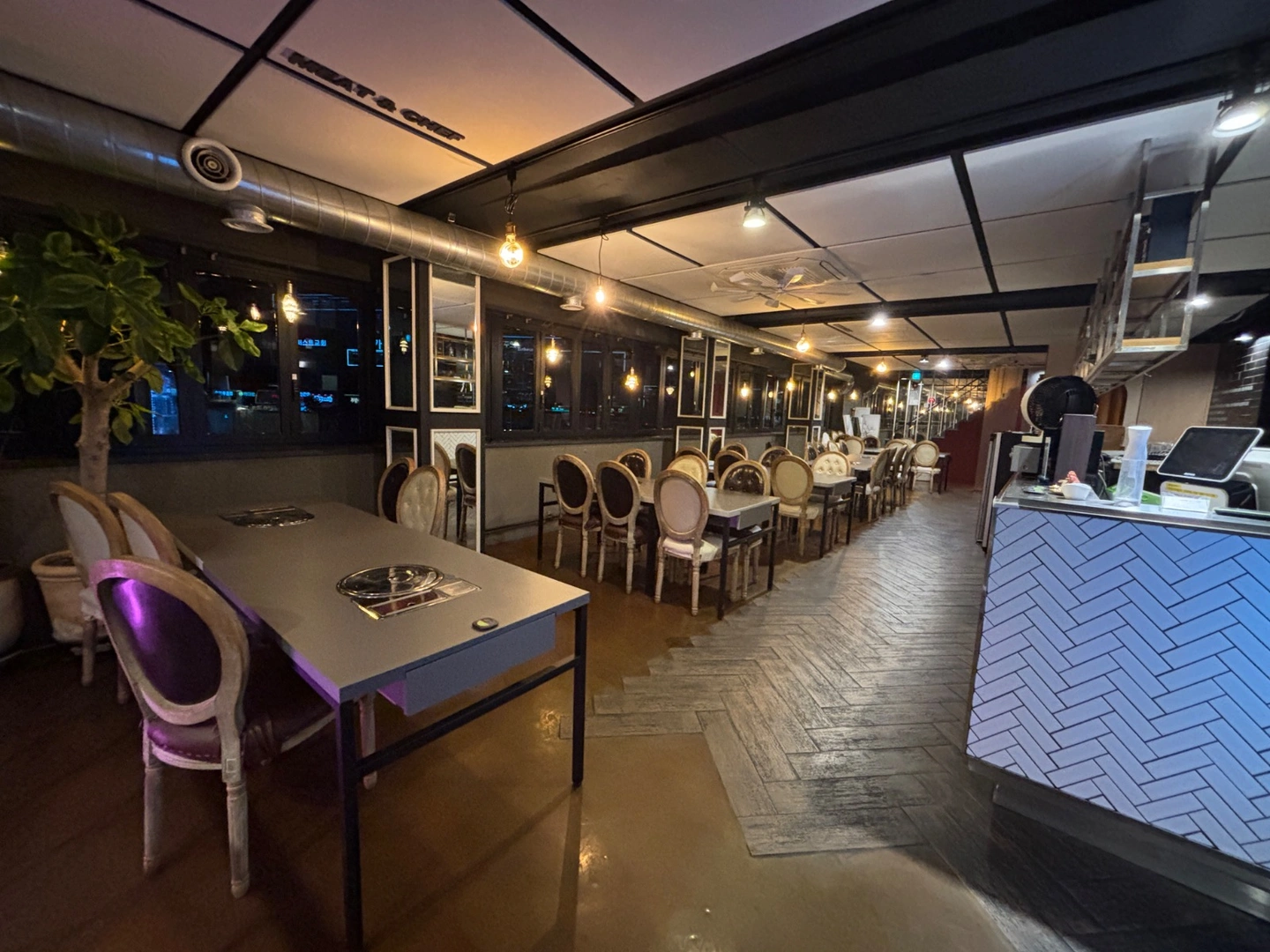 숭의동 정육식당 저녁 파트 홀 직원 구합니다