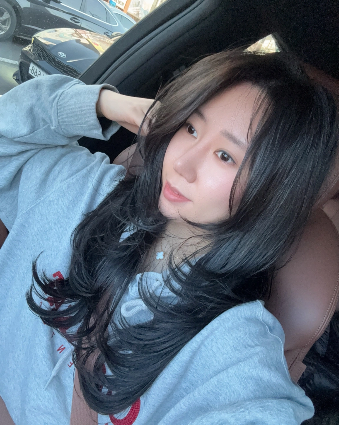 긴머리 레이어드컷 모델구해요!