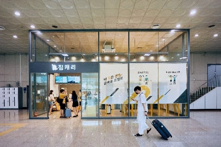 (주)짐캐리 홍대입구역점 스탭 및 파트타이머 모집