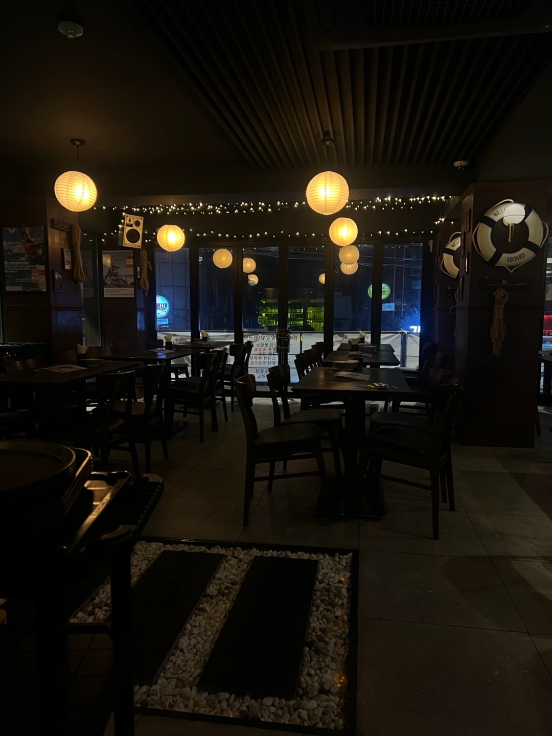 가로수길 홀서빙 알바/당일지급