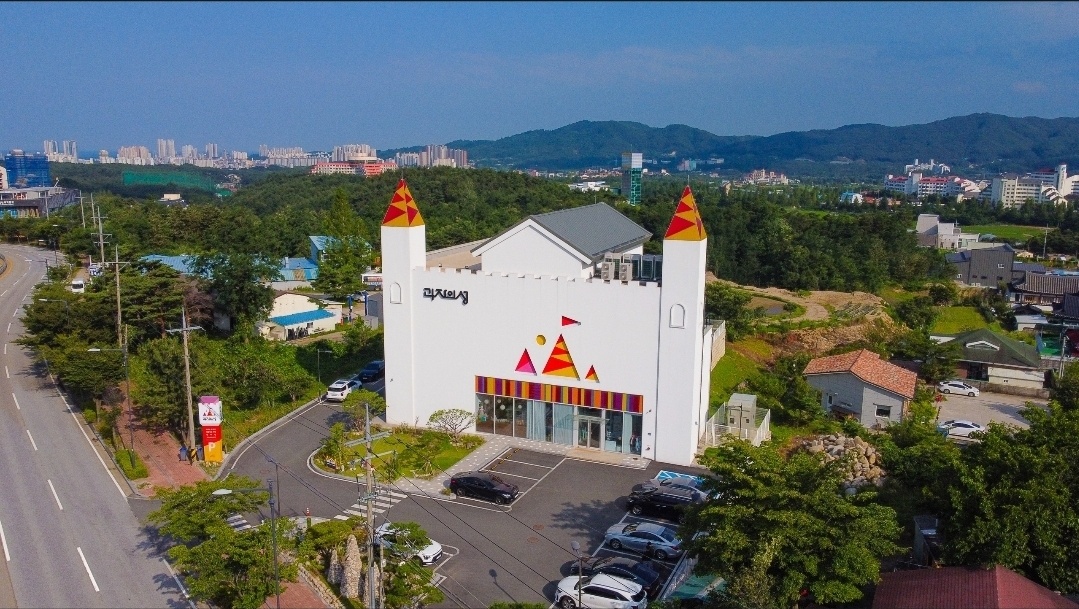 [과자의성]판매장 정직원구인 공고 썸네일