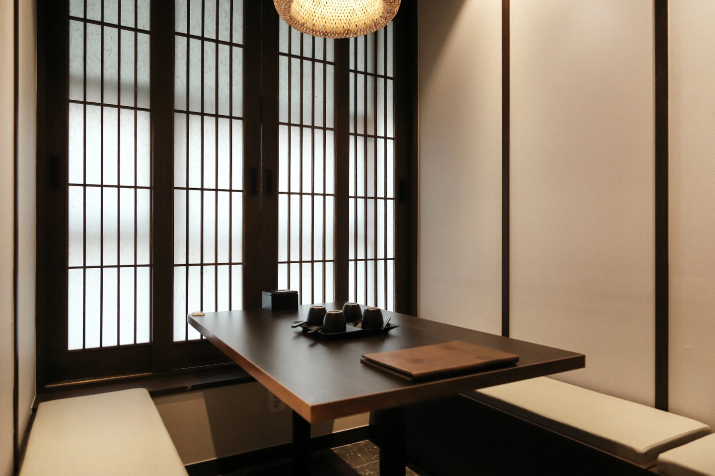 모미지에서 직원 및 아르바이트 모집합니다. 공고 썸네일