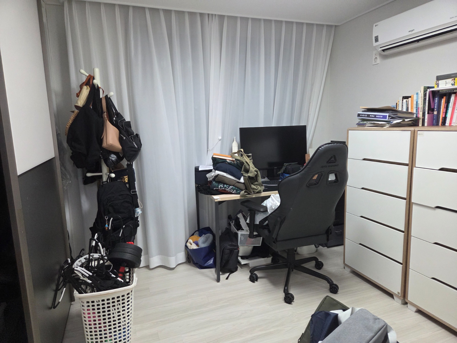 방 배치팁좀주실분 온라인 공고 썸네일