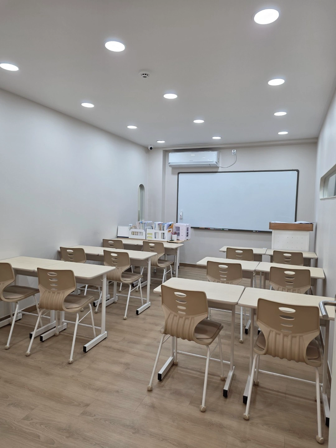 수학 초중고 파트,전임/영어 중고등 전임선생님 모십니다