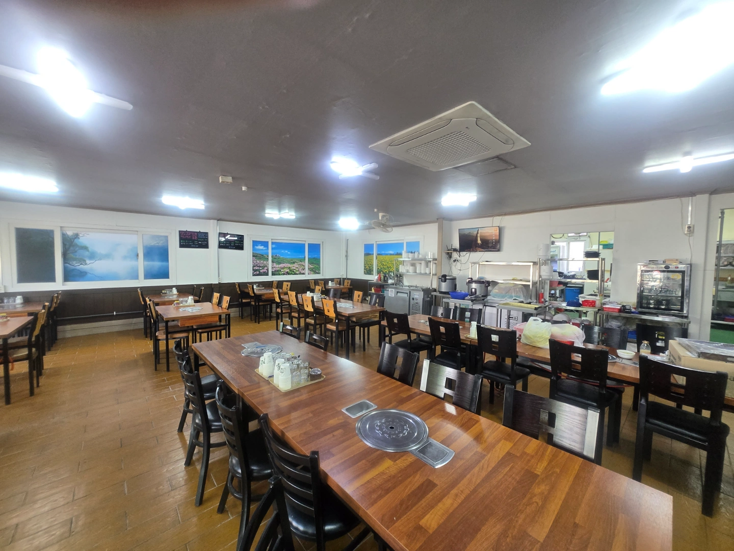 삼문보쌈 홀서빙 구인