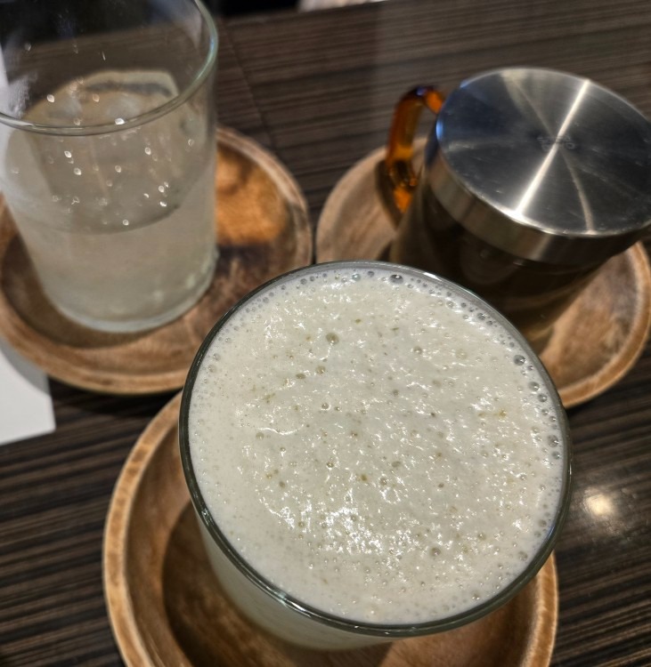 으앗 review