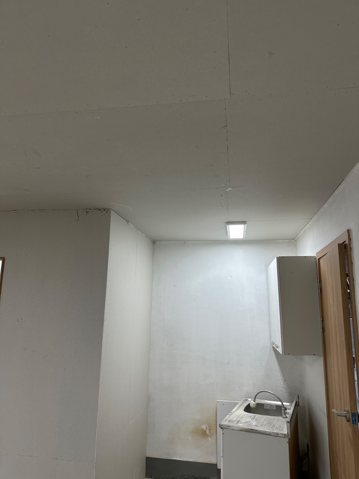 마노아전기조명 부산센터 picture 1