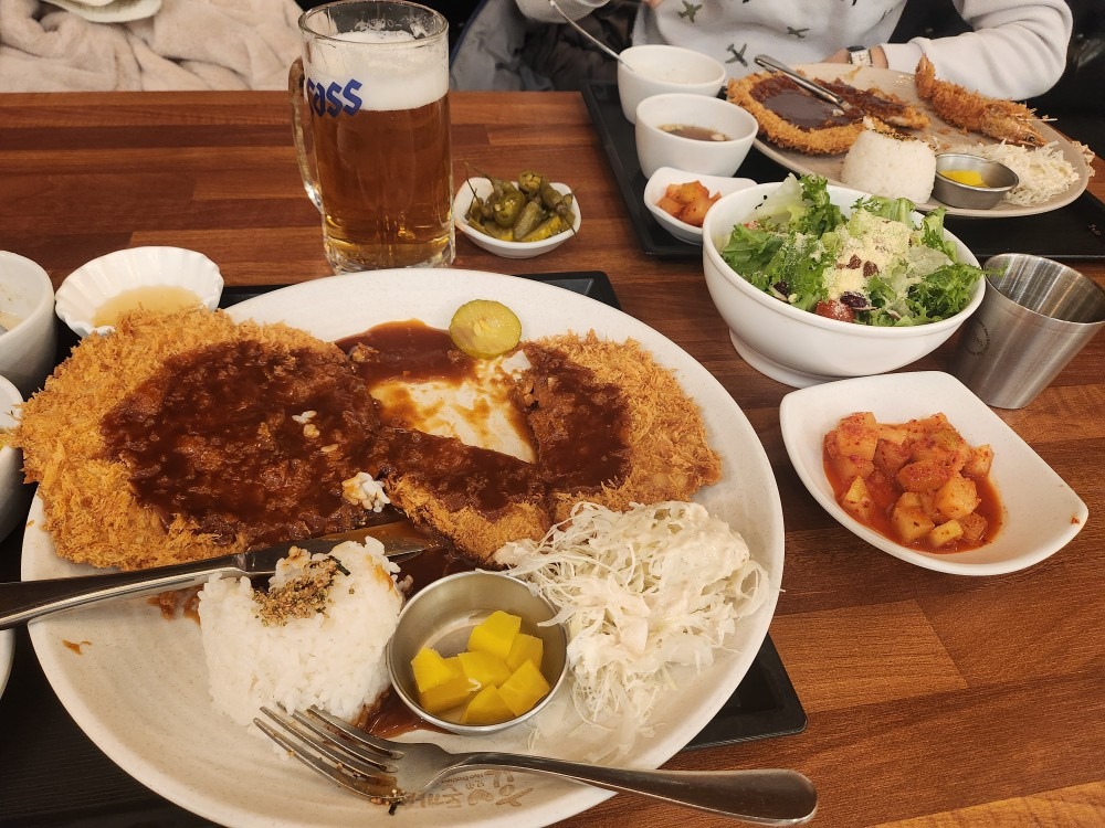 효돈까스 부산명지직영점 picture 3