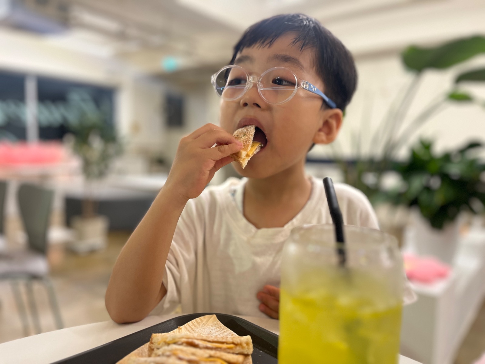 호감카페 picture 0