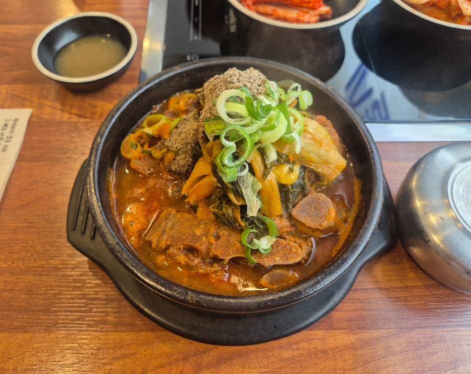 본말감자탕 신정네거리점 picture 0