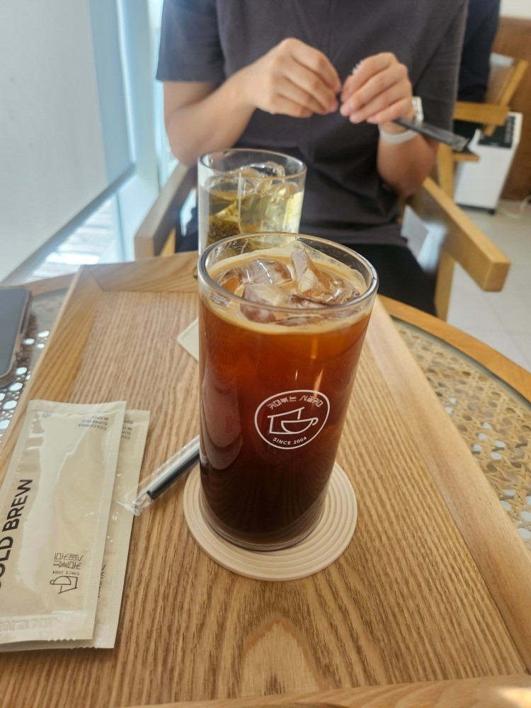 커피볶는 시골커피 순천호수공�원점 picture 1
