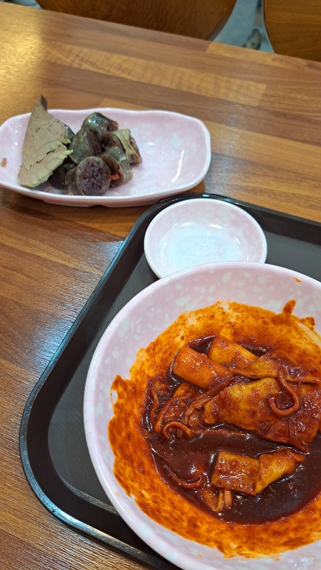 사임당  떡볶이 picture 1